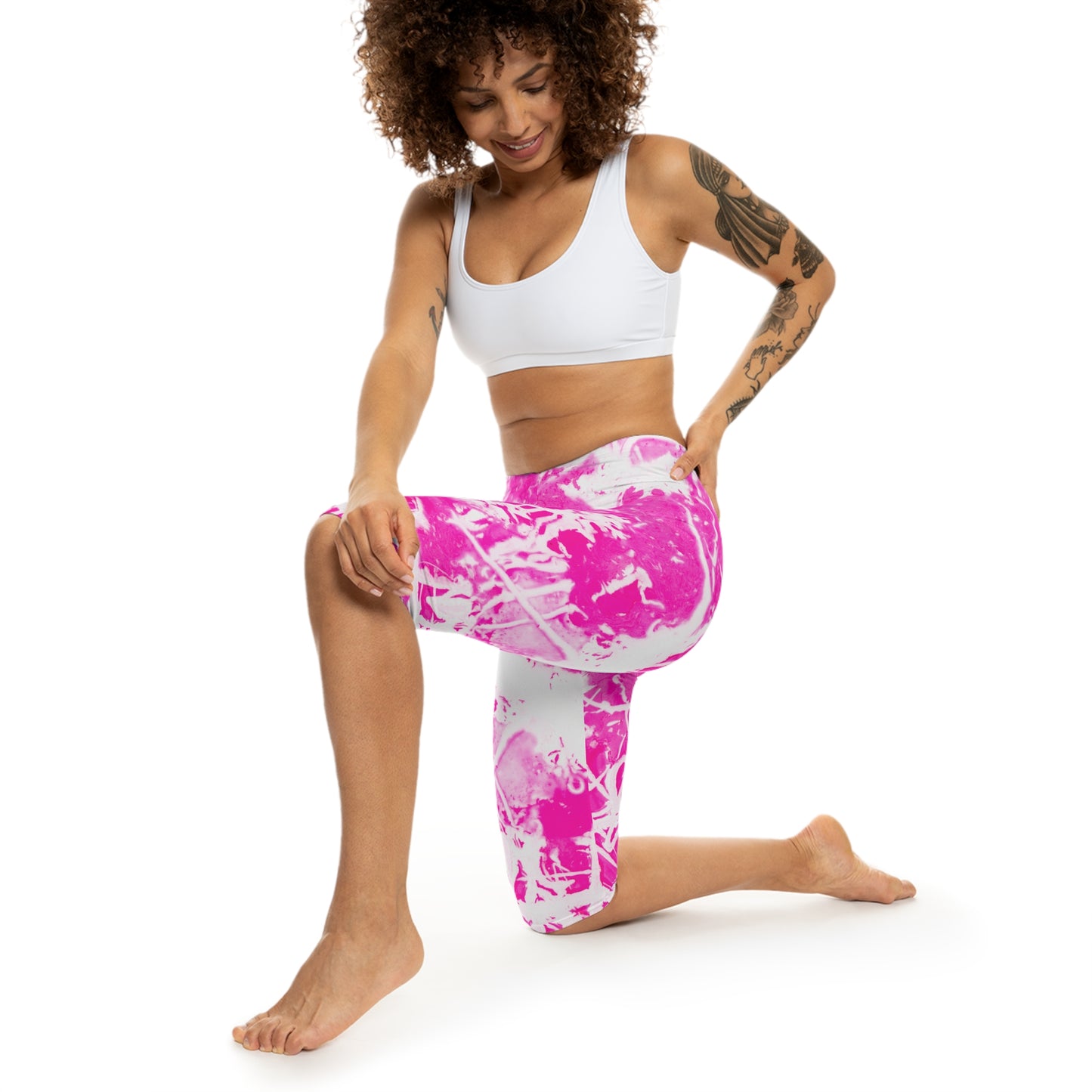 Velvet Aura Women’s Capri Leggings - FLAKOUT